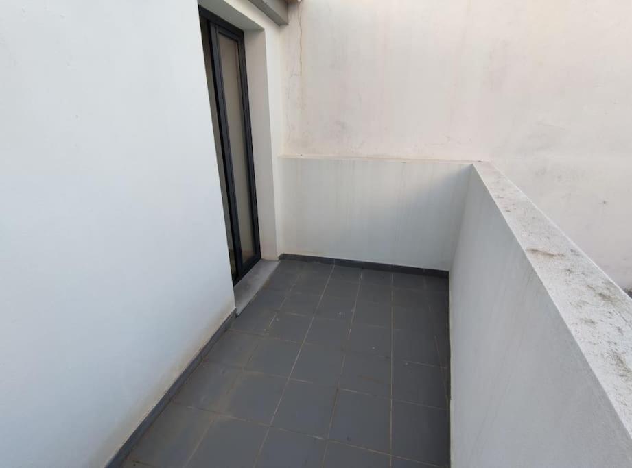 Villa Typical House Faro Downtown Private Entrance Extérieur photo